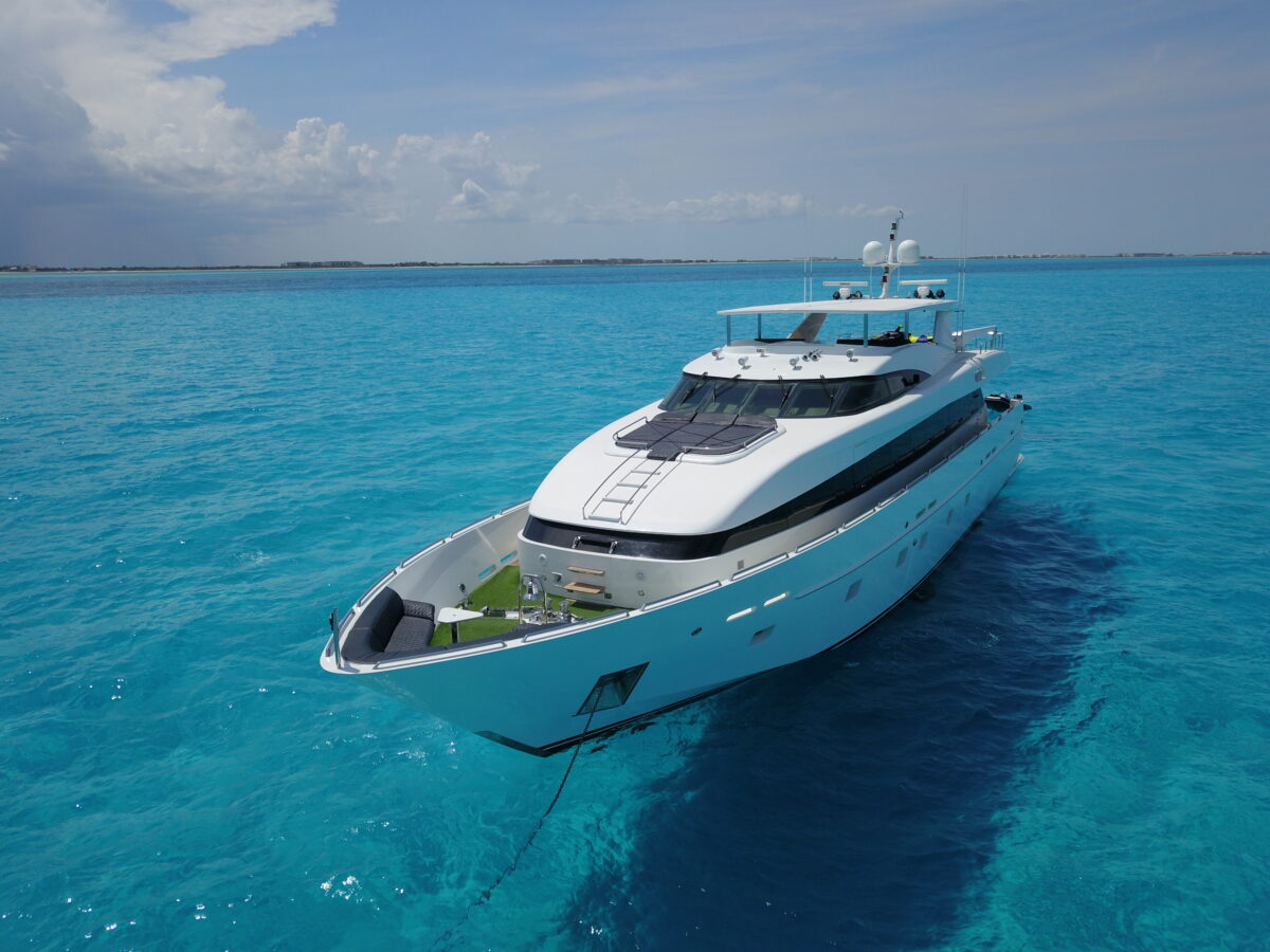 116′ feet Baglietto