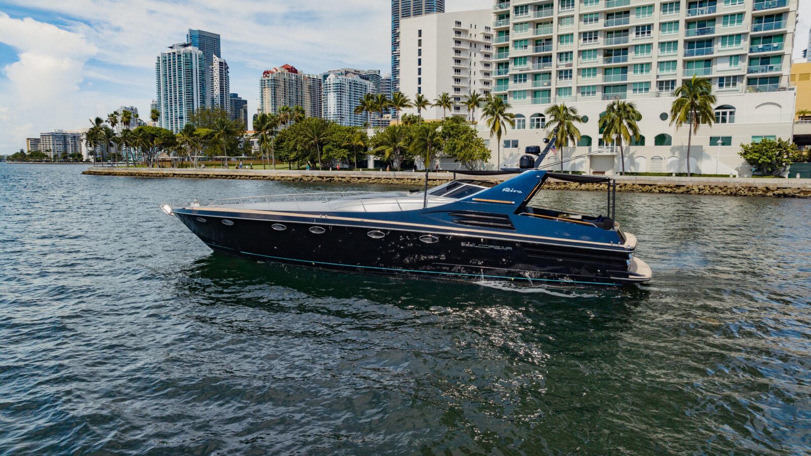 57′ Riva Black Corsair