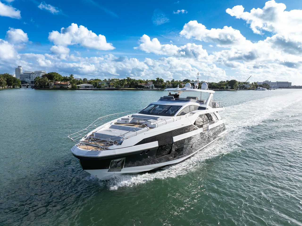 88´ AZIMUT MM — photo 1
