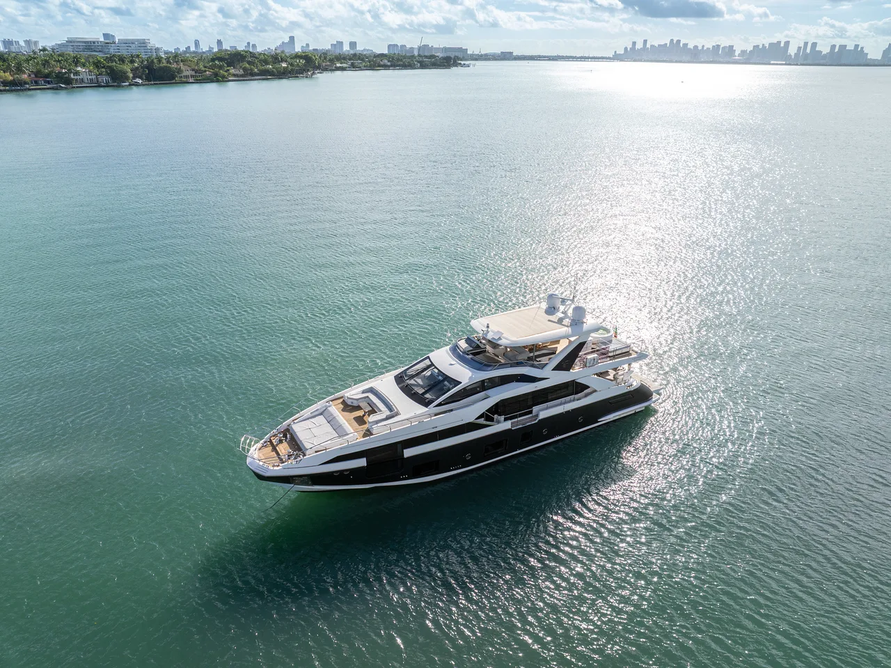 88´ AZIMUT MM — photo 11